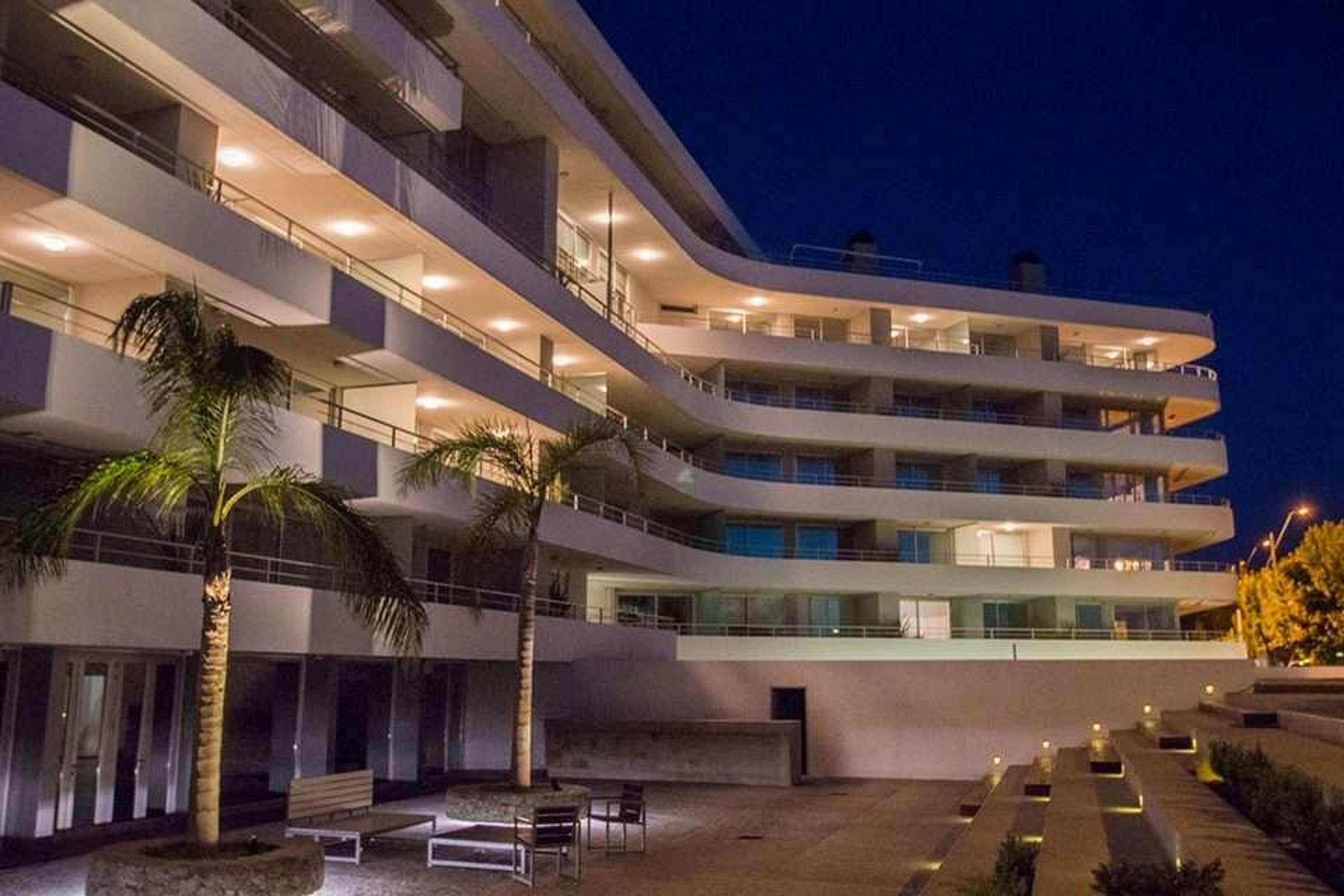 Dazzler By Wyndham Colonia Colónia do Sacramento Exterior foto